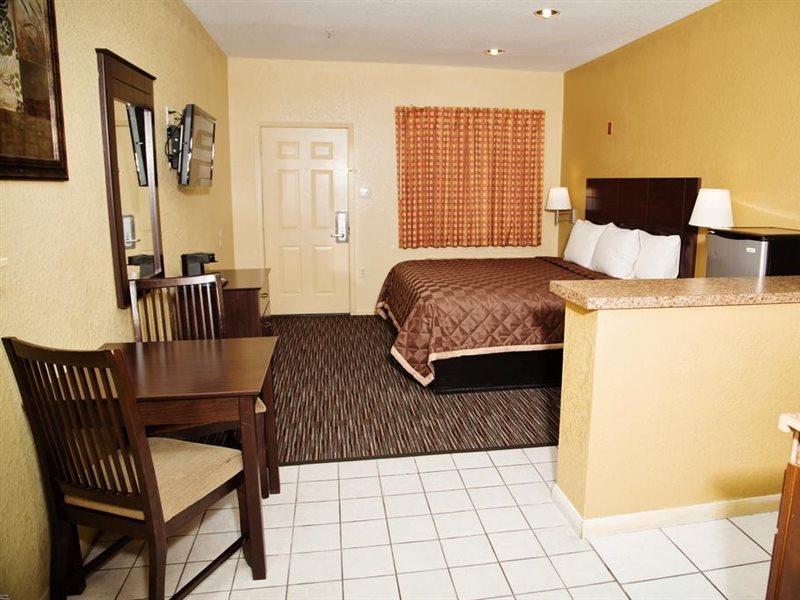 Winchester Inn And Suites Humble/Iah/North Houston Exterior foto
